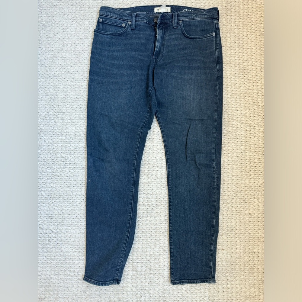 Madewell Men’s Athletic Slim Blue Jeans